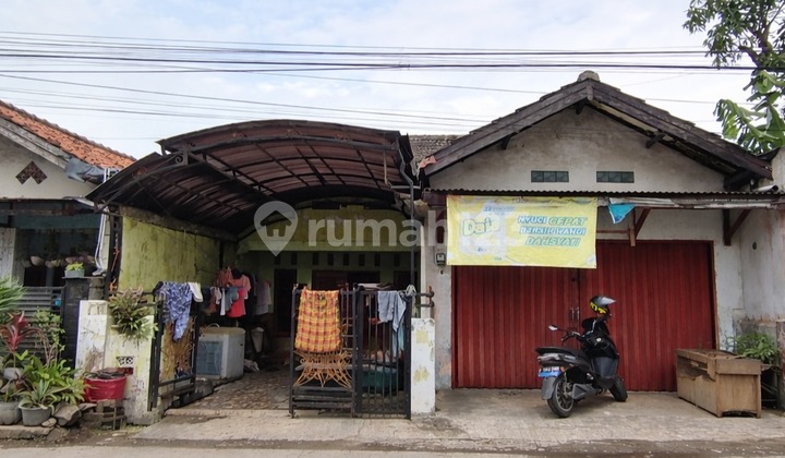 Rumah dan Kios Pinggir Jalan Dekat Cinity di Karangbahagia Bekasi Rumah dan Kios Pinggir Jalan Dekat Cinity di Karangbahagia Bekasi