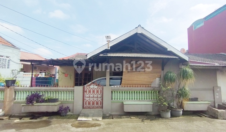 Rumah Hoek Luas 2 Kamar Bebas Banjir Di Bekasi Timur