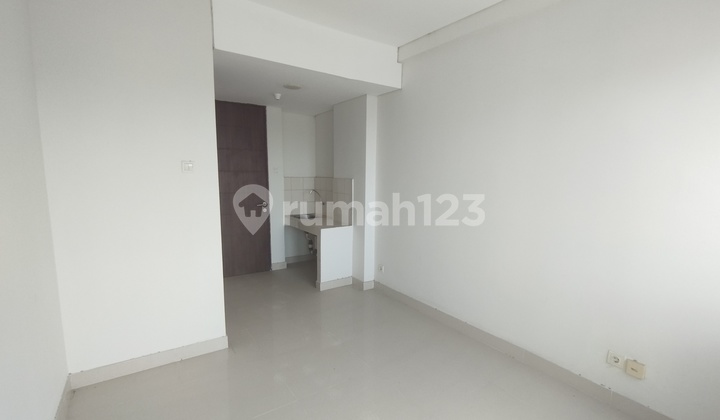 Studio Apartment Near LRT at Grand Icon, Ciampea, Jati Bening Studio Apartment Near LRT at Grand Icon, Ciampea, Jati Bening