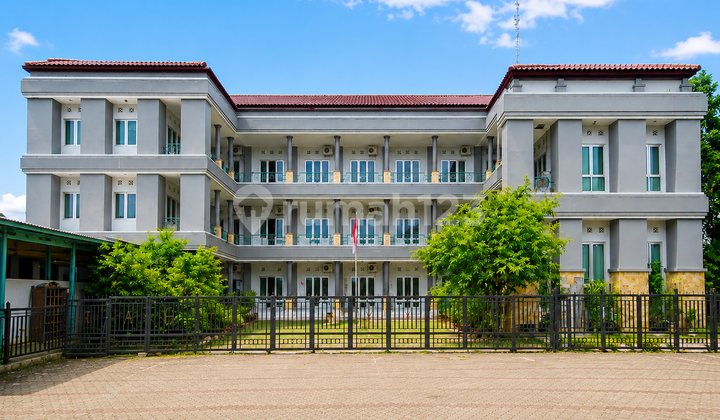 Ex-Commercial School Building 3 Floors SHM at Medan Satria Bekasi - Ready to Use & Strategic Ex-Commercial School Building 3 Floors SHM at Medan Satria Bekasi - Ready to Use & Strategic