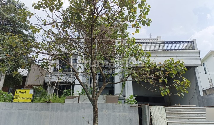 tampak depan  dijual rumah bali hill di