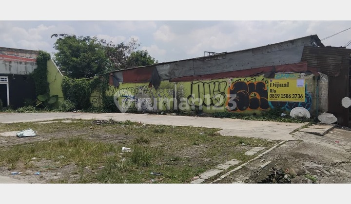 Dijual Lahan Usaha Berlokasi di Jalan Raya Karadenan Cibinong