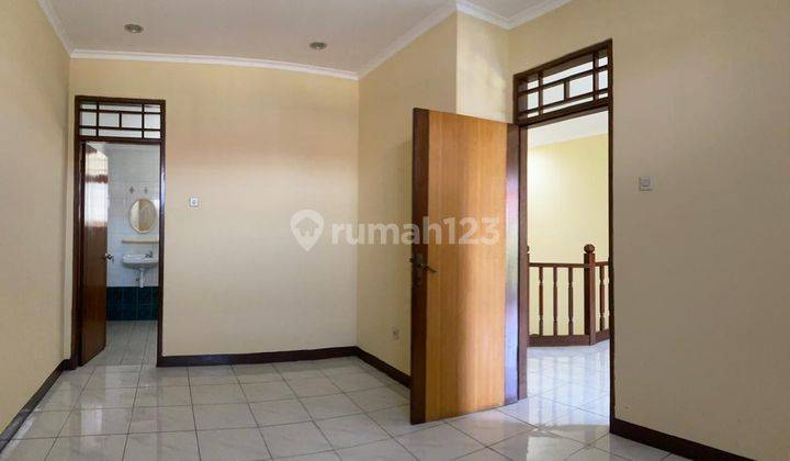 Rumah di Taman Yasmin Jl Wijaya Kusuma Raya  10