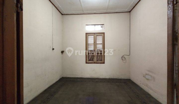 Rumah Klasik di Jl Raya Gunung Batu Bogor Barat  10