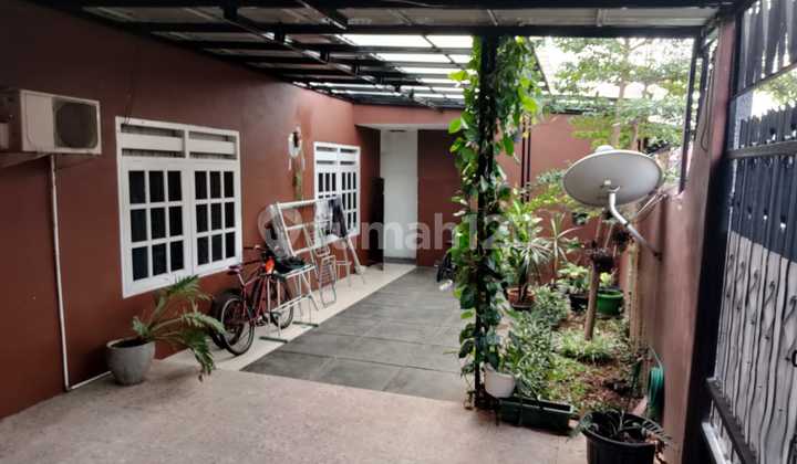 foto lainnya rumah dan tempat usaha di