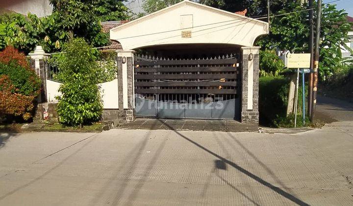 Rumah Lokasi Strategis di Indraprasta Jl Bima Raya 4