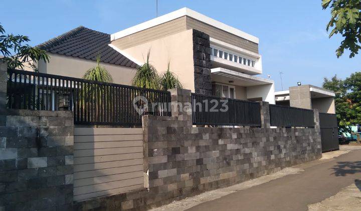 Rumah Mewah Full Furnished di Jl Raya Cipeundeuy Subang 1