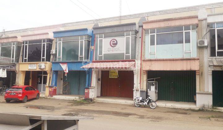 Ruko Sewa di Perum Acropolis Karadenan Cibinong 9