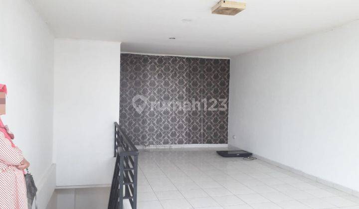 Ruko Sewa di Perum Acropolis Karadenan Cibinong 21
