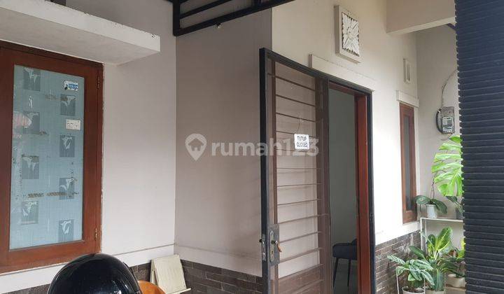 tampak depan rumah di bumi sentosa cibinong