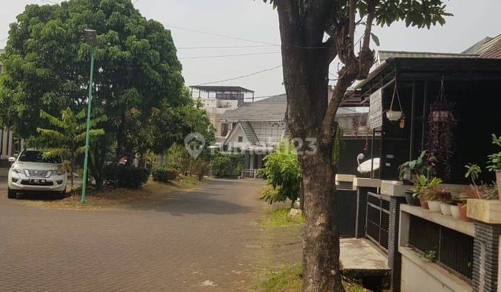 tampak depan rumah di bumi sentosa cibinong