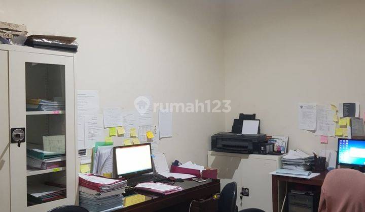ruang keluarga rumah di bumi sentosa cibinong
