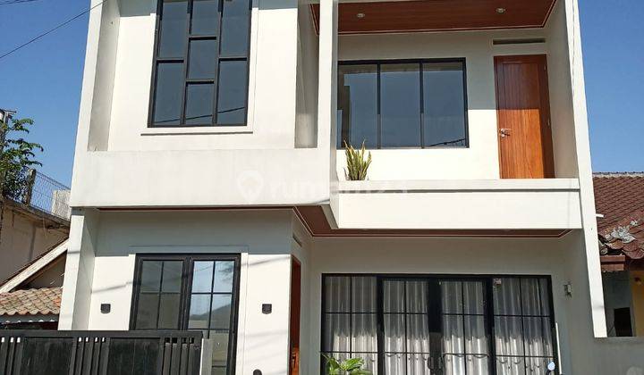 Dijual Rumah 2 Lantai Desain Modern Baru di Villa Bogor Indah 2 1