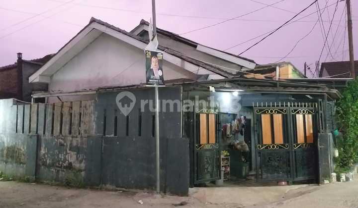 For Sale Single-Story Corner House in Citayam Pabuaran 2