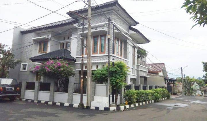 Dijual Dan Disewa Rumah di Indraprasta Jl Destrata 1