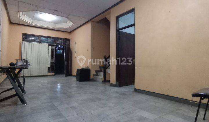 Disewakan Rumah 2 Lantai Jl. Bima Indraprasta 2