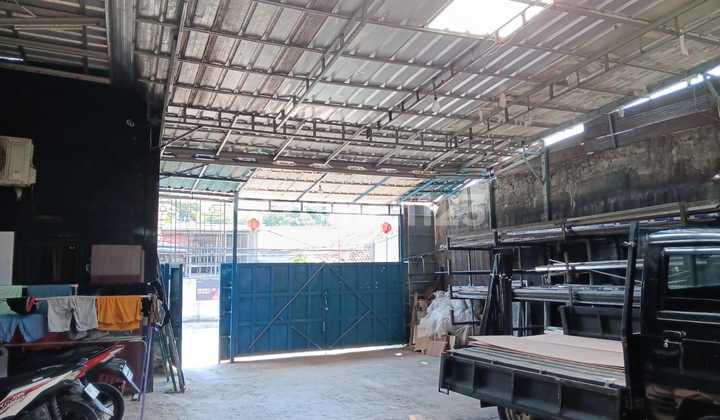 foto lainnya dijual gudang dan ruko berlokasi