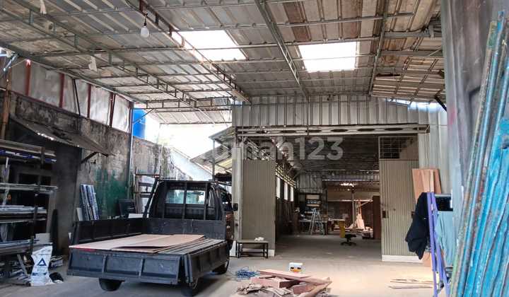 foto lainnya dijual gudang dan ruko berlokasi