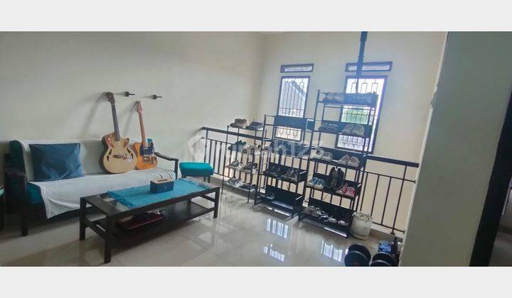 ruang keluarga dijual rumah di mutiara sentul