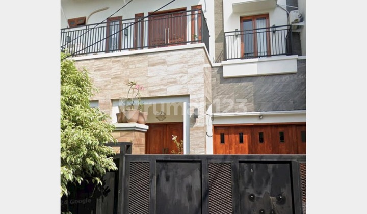 Dijual Rumah di Komplek Peruri Ciledug  Tangerang Selatan