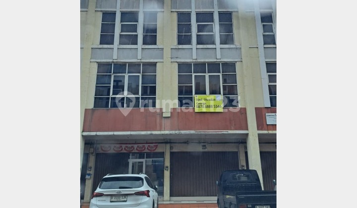 Dijual Ruko  3 lantai lokasi strategis di Cibinong City Centre