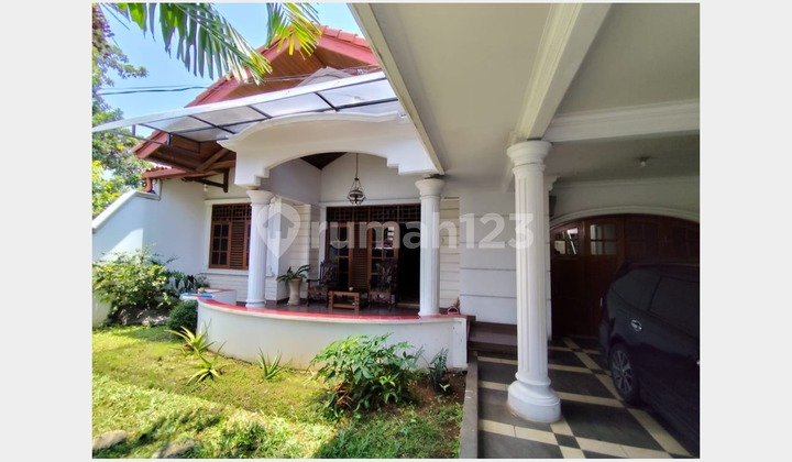Dijual Rumah 3 Lantai di Kota Bogor Utara Semi Furnished