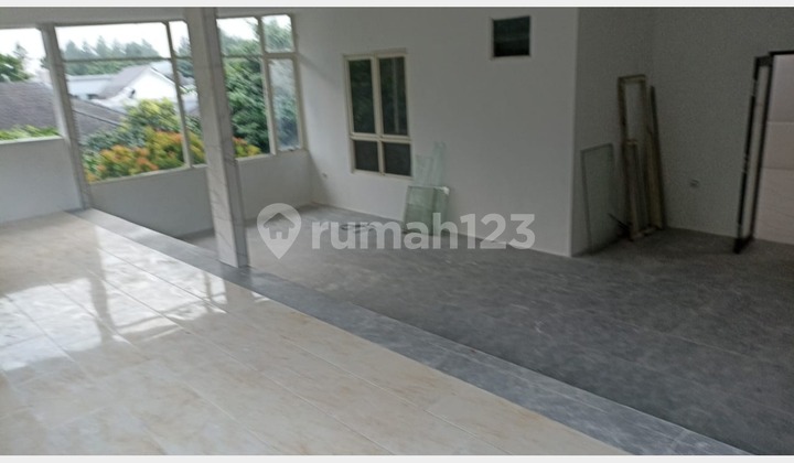 Rumah Baru 3 lantai Renovasi di Cluster Andalusia Sentul City 2