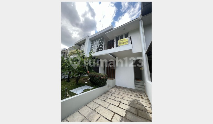 Dijual Rumah 2 Lantai di Perumahan Royal Tajur  2