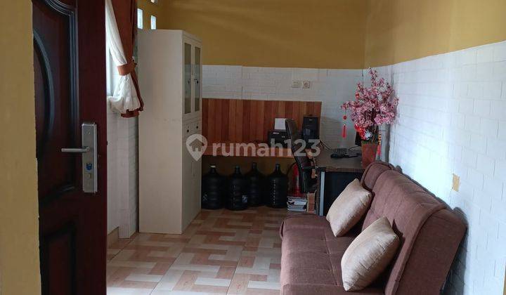 ruang tamu rumah dijual 1 lantai siap
