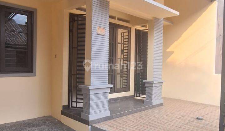 Rumah 1.5 Lantai di Mutiara Sentul Kab Bogor 2