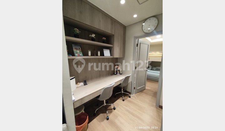 For Sale Apartment The Boulevard in Central Jakarta Area