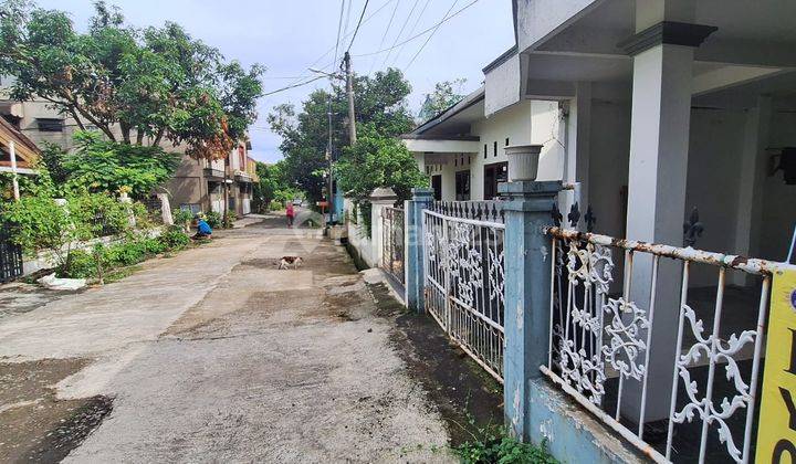 tampak depan dijual rumah di laladon indah