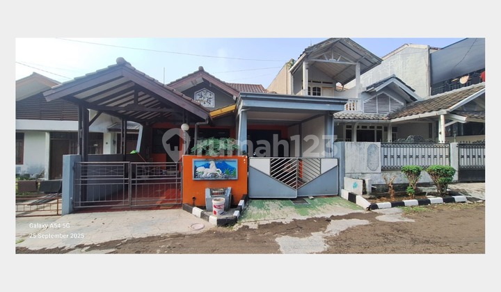 For Sale: Yasmin Garden House Section 1 Jl Wijaya Kusuma West Cilendek 2