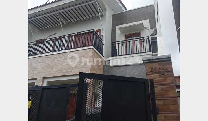 Dijual Rumah di Komplek Peruri Ciledug  Tangerang Selatan 2
