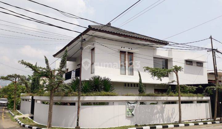 Hot Sale Modern Minimalis Sukaluyu 2 Lt Posisi Hoek Taman Luas 1