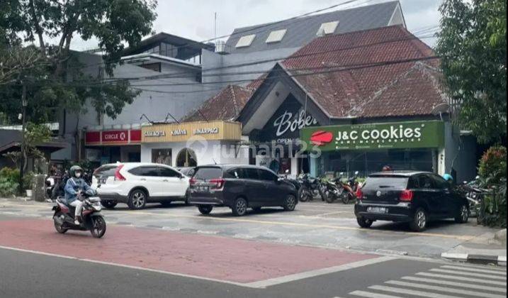 Kawasan Kuliner Jalan Riau, Bergaya Kolonial Minimal Sewa 3 Tahun 1