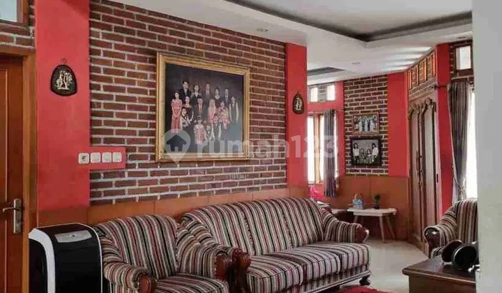 Beautiful Well-Maintained Semi-Furnished House in Antapani Bandung, 2 Floors 2