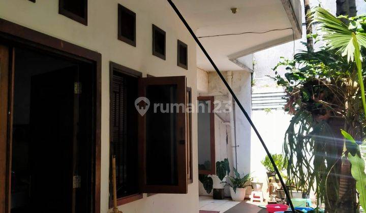 Turun Harga Rumah Lama Terawat Lengkong Pusat Kota Bandung 2