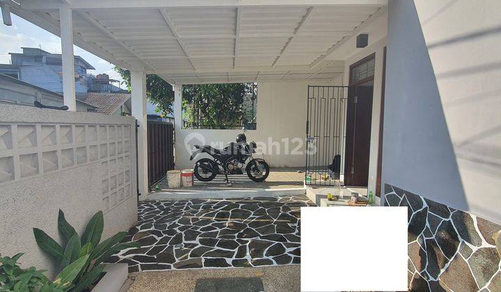 Rumah Modern Full Furnish Area Turangga Bandung 1