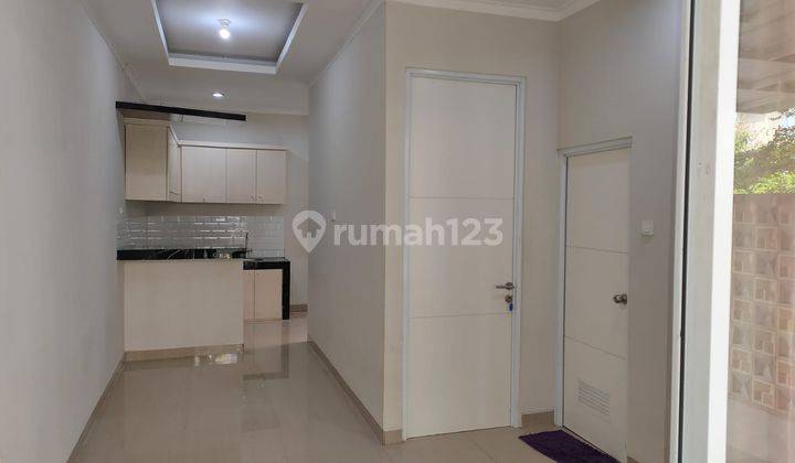 Rumah Minimalis 3 Lantai Murah Citraland Cibubur Cileungsi, Bogor 2