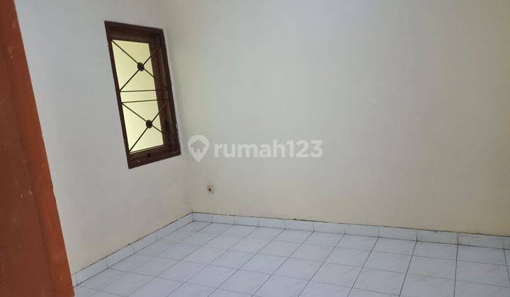 Rumah Apik Siap Huni Area Strategis Taman Permata Cikunir, Bekasi 9