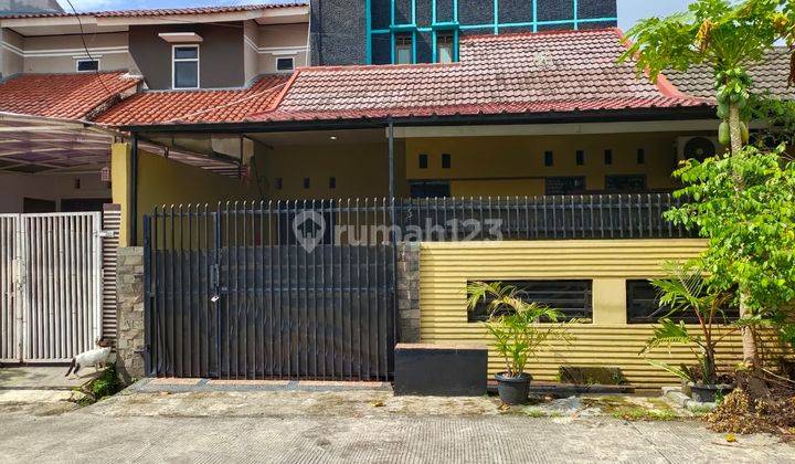 Rumah Bagus di Dukuh Zamrud Kota Legenda Bekasi Timur, Bekasi 1