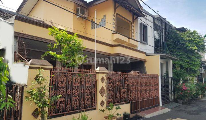 Rumah 2 Lantai Keren Furnished Pondok Kopi, Jakarta Timur 1