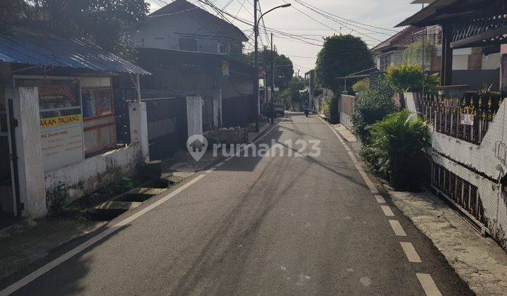 Rumah Lama Luas Butuh Renovasi di Pangkalan Jati, Jakarta Timur 2