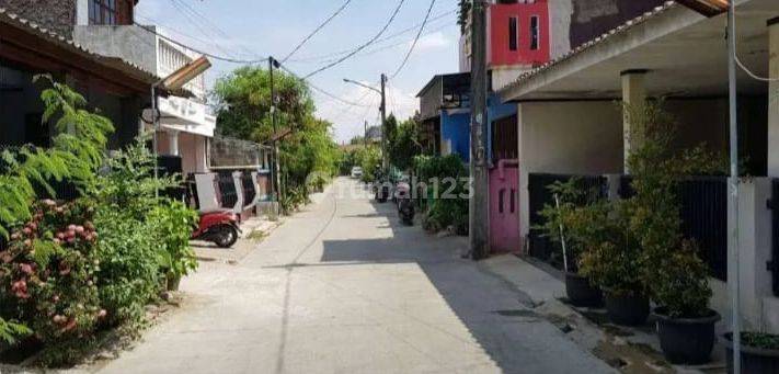 Rumah Bekasi Jaya Indah 2 Lantai Murah Dekat Stasiun Bekasi Timur 2