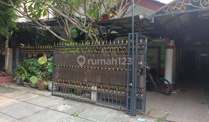 Rumah Semi Furnished Komplek Strategis Siap Huni Galaxy, Bekasi 2