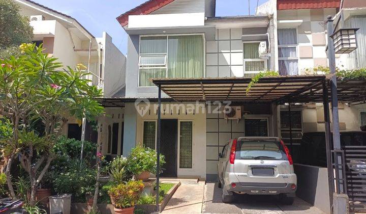 Rumah 2 Lantai Semi Furnished Dekat Tol Jatibening, Bekasi 1