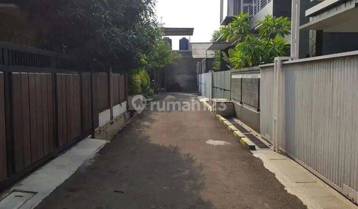 Rumah 2 Lantai Minimalis Lokasi Strategis Area Jatibening, Bekasi 2