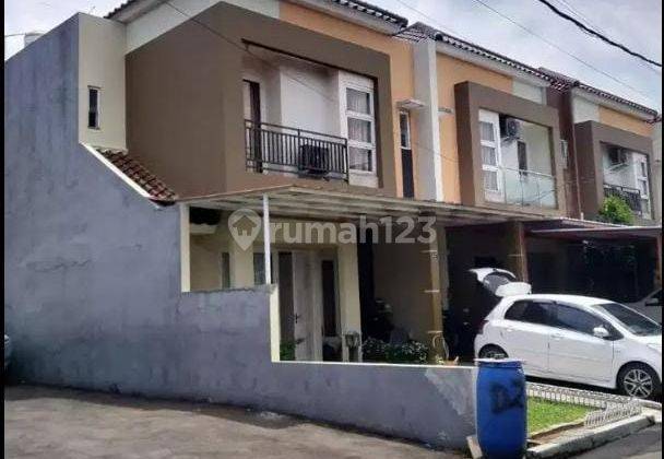 Rumah 2 Lantai Dekat Pintu Tol Jatiwarna di Jatimurni, Bekasi 2