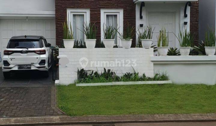 Rumah Mewah 2 Lantai Furnished Kota Wisata Gunung Putri, Bogor 1